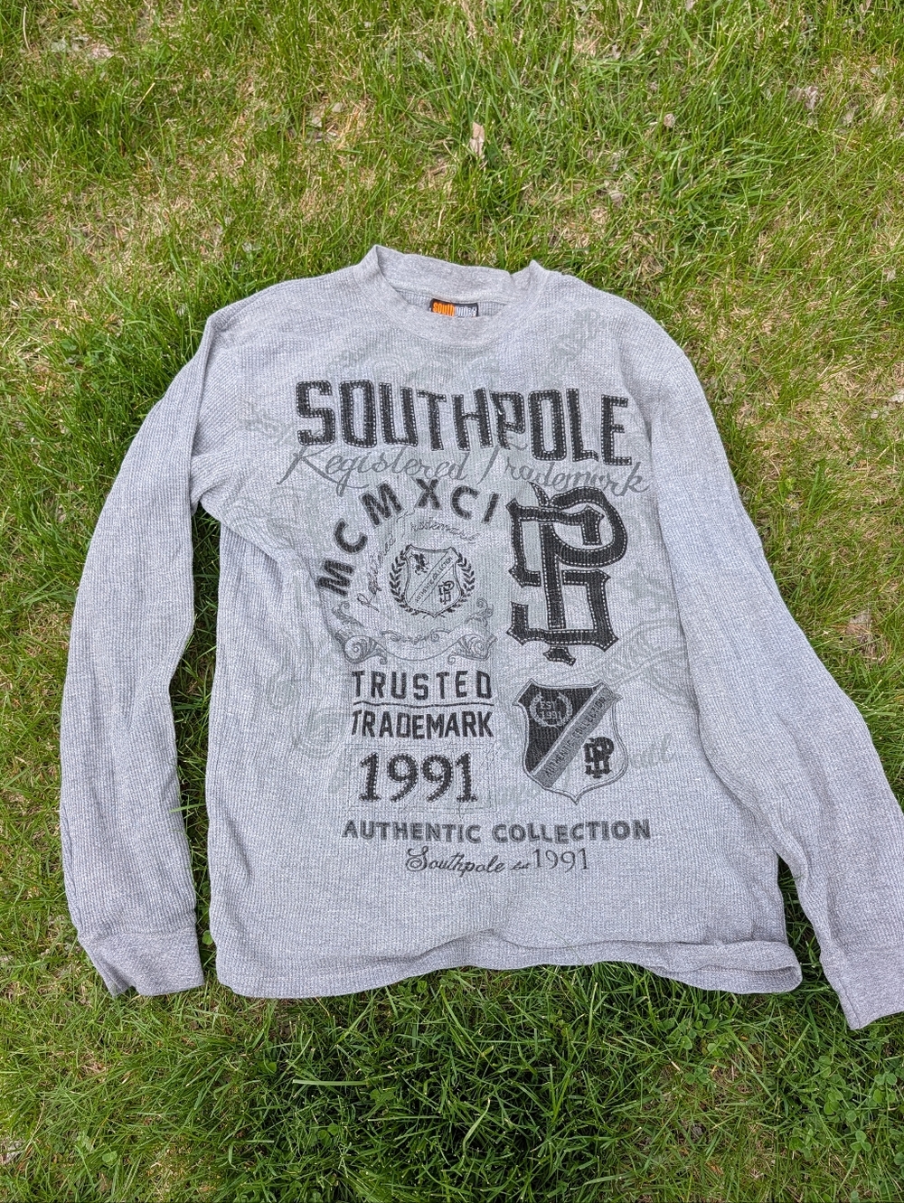 Vintage Y2K 2000s South Pole Waffle Knit Thermal Long Sleeve Mens Shirt